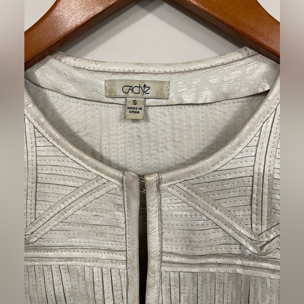 Unique White Leather Cache Jacket - image 3
